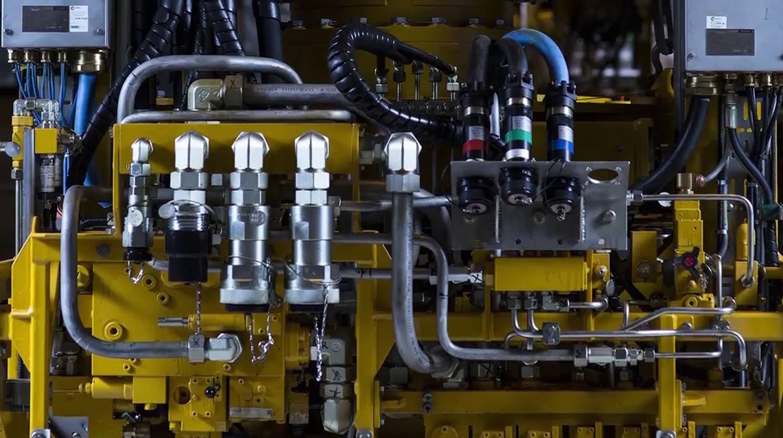 Fuel and fluid transfer brass fittings